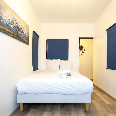 Nets - Voltaire Apartment *